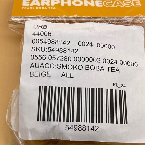 Smoko Boba Tea AirPods Case, NWT - Picture 7 of 7